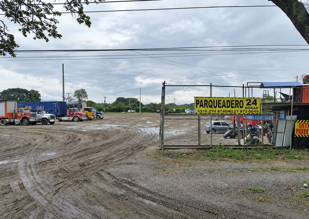 Parqueadero Bizerta, punto aliado en la vía Buga – Mediacanoa
